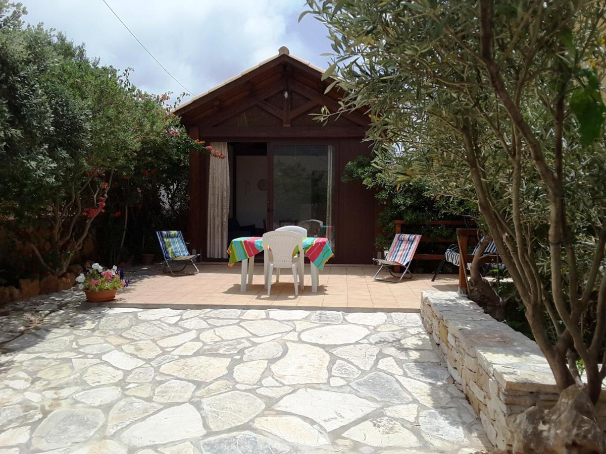 Il Rustico Di Pino Villa Custonaci Exterior photo